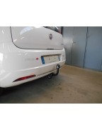 Attelage col de cygne Siarr pour Fiat Grande Punto/Punto Evo depuis 2005