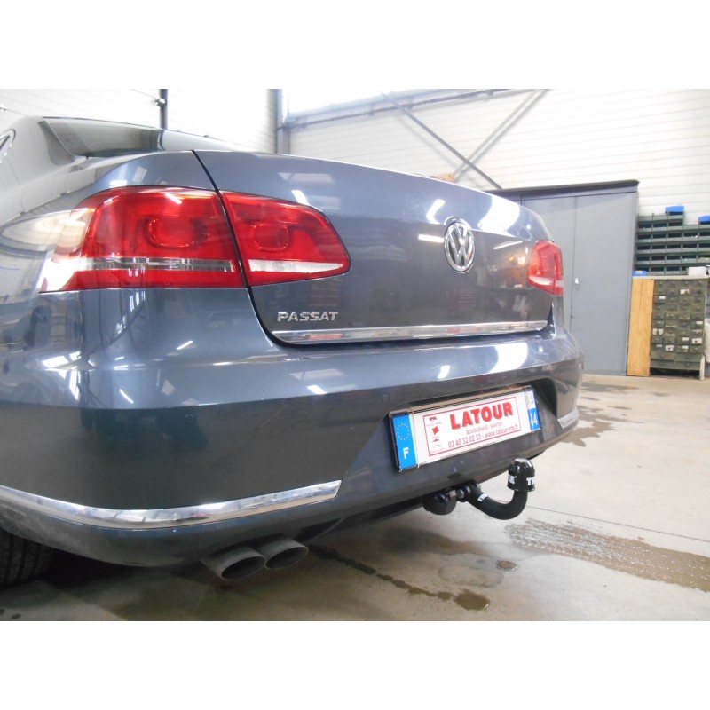 Attelage col de cygne Siarr pour Volkswagen Passat B8 break depuis 2014 -  Latour Remorques