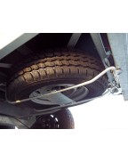 Support de roue de secours sous châssis pour remorque plateau LIDER 4m et 5m, acier galvanisé pour roues 8 à 14 pouces
