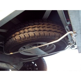 Support de roue de secours pour porte-engins LIDER 3 mètres, accès rapide et sécurisé