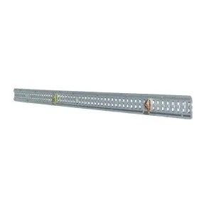 Kit rails d’arrimage 31016 pour remorques Fourgons Liders 39920 et 38930 avec 2 rails et 4 anneaux pour sécuriser le chargement