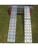 2 rampes aluminium pliantes 2,27m - 450 kg
